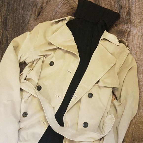 CLEARANCE Trench Coat Beige Camel Color Vegan Ultra Suede Cloth Size Small - Picture 3 of 8